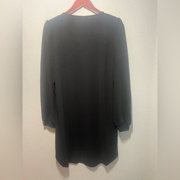 e: City Chic Quiero Black Long-Sleeve Shift Dress, Size XS/14 - Picture 3 of 4
